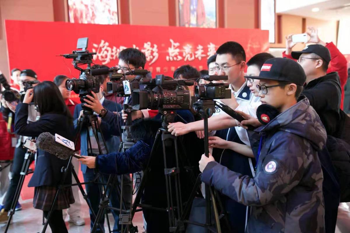 野花免费完整版在线观看下载_野花免费完整版在线观看下载_野花免费完整版在线观看下载