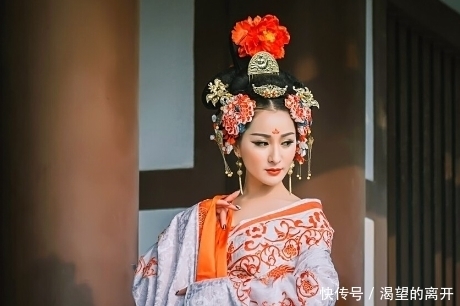 才女的近侍轻小说_才女的近侍_才女的近侍第二卷