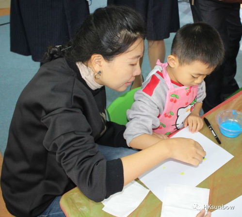 幼儿园互动游戏视频,童趣盎然的游戏时光