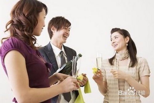 跟游戏里面的老公见面,现实与虚拟老公的浪漫邂逅